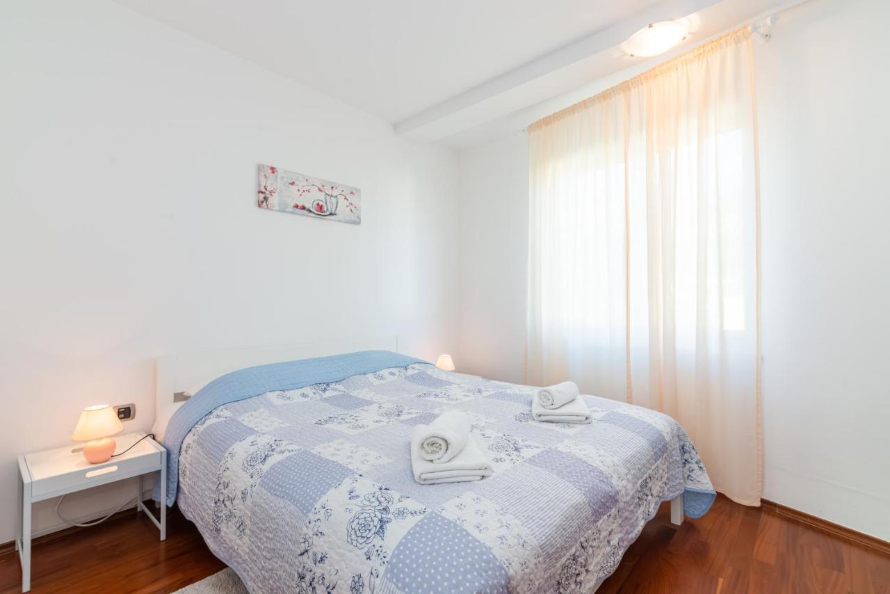 Apartment Mimoza 5, Baska, Krk ภายนอก รูปภาพ