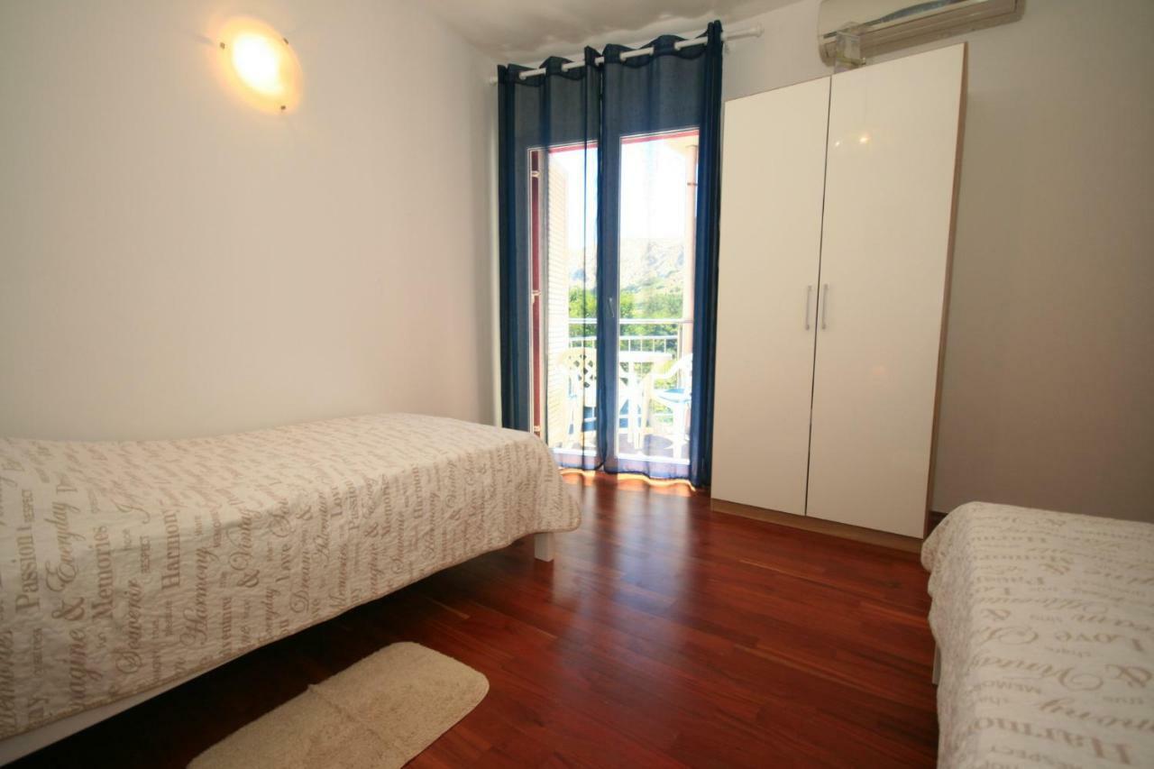 Apartment Mimoza 5, Baska, Krk ภายนอก รูปภาพ