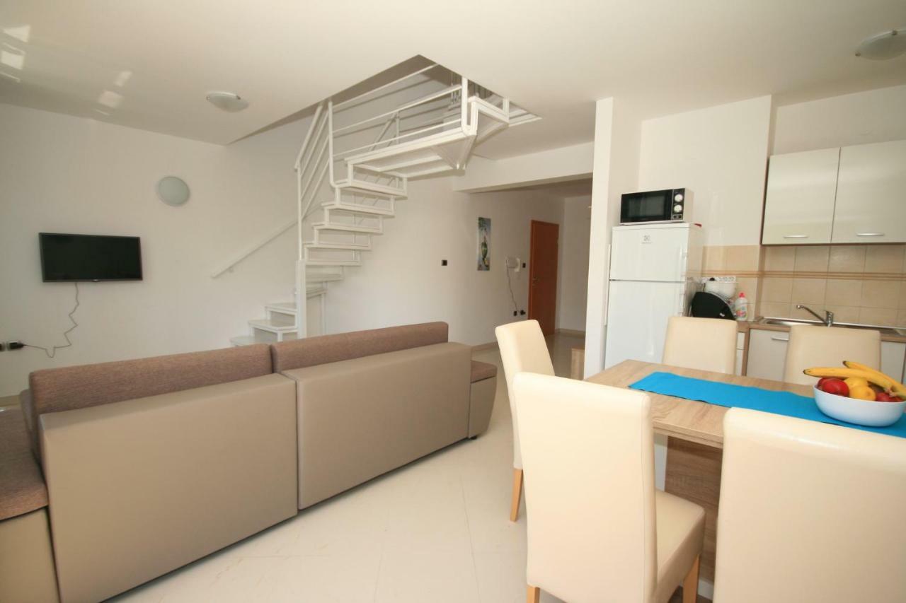 Apartment Mimoza 5, Baska, Krk ภายนอก รูปภาพ