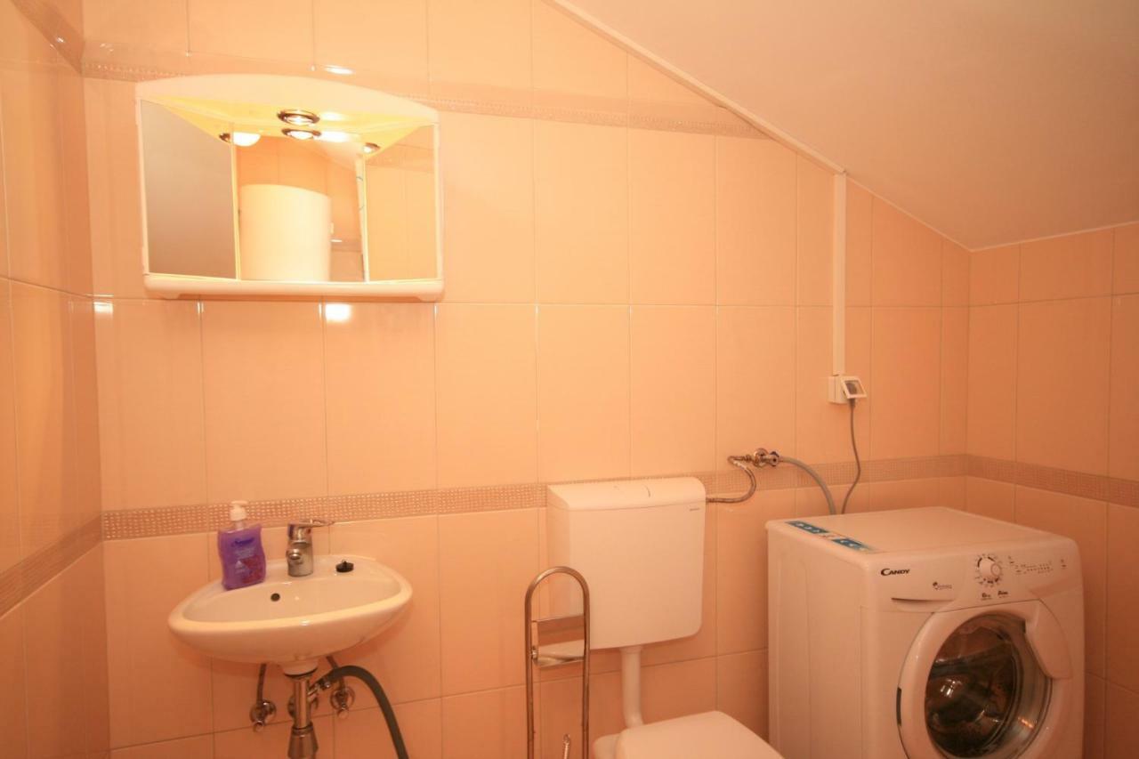 Apartment Mimoza 5, Baska, Krk ภายนอก รูปภาพ