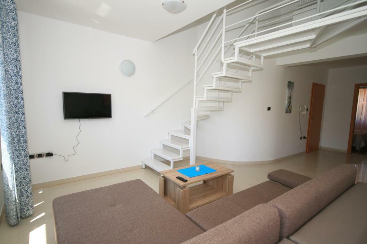 Apartment Mimoza 5, Baska, Krk ภายนอก รูปภาพ